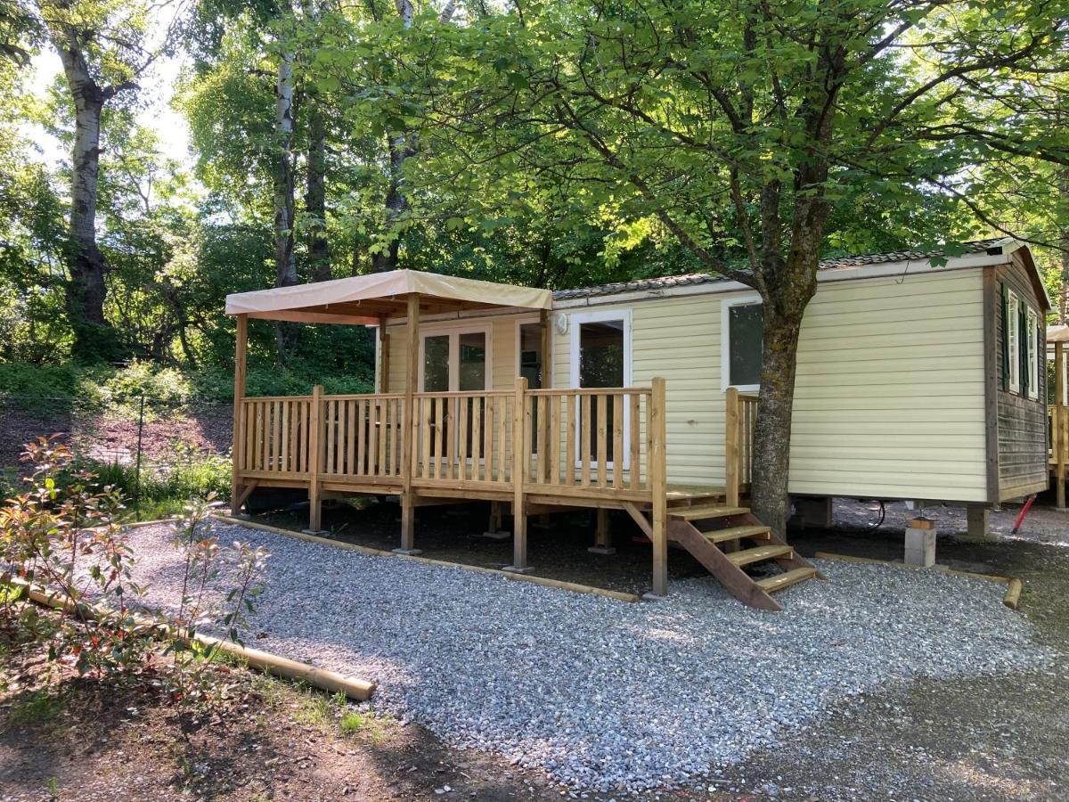 Camping Les Grillons Hotel Embrun Eksteriør billede