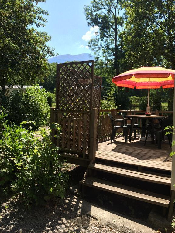 Camping Les Grillons Hotel Embrun Eksteriør billede